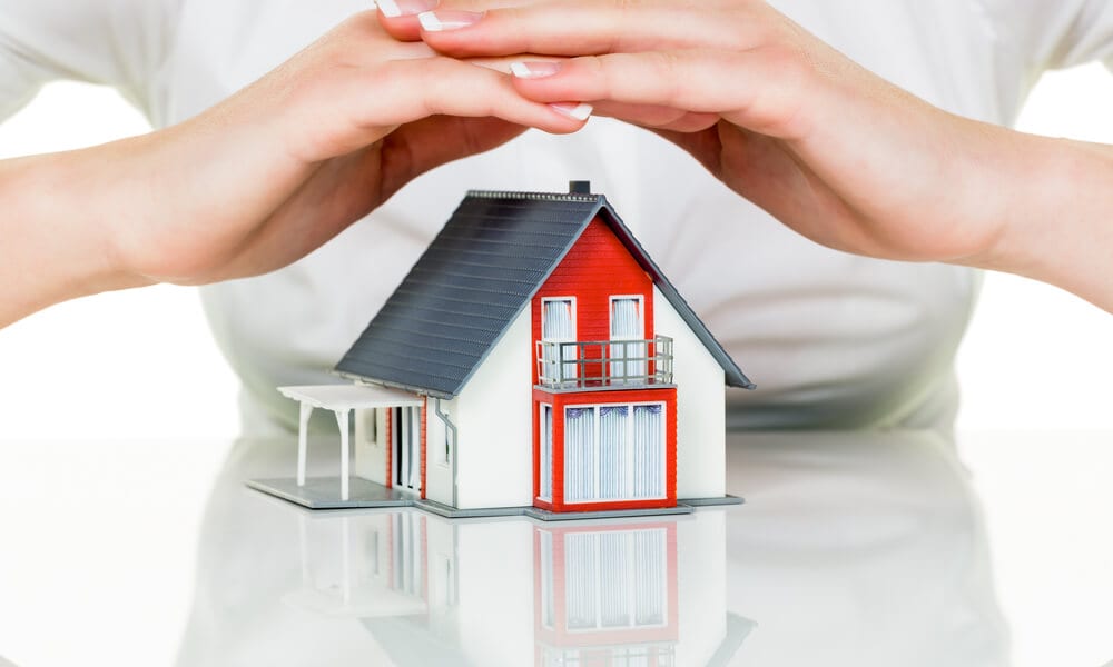 Smart Home Insurance Discounts vs Standard Homeowners Insurance